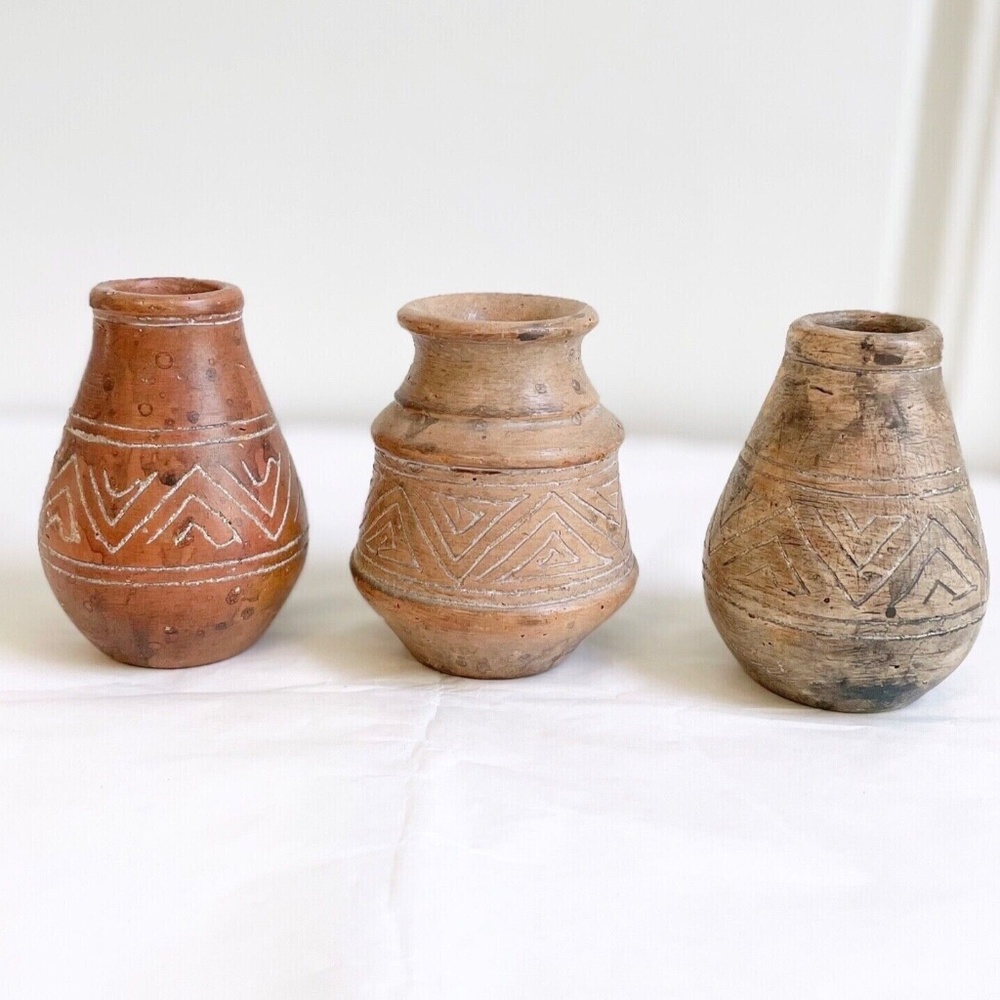 Set/Lot of 3 Pieces Vintage Miniature Clay Ceramic Vases 4in. Tall Art Souza EUC